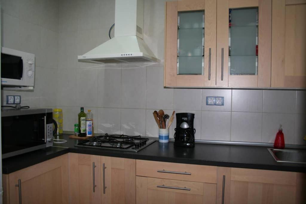 Rustic 2 Bedroom Apartment Poble Sec Barcellona Esterno foto